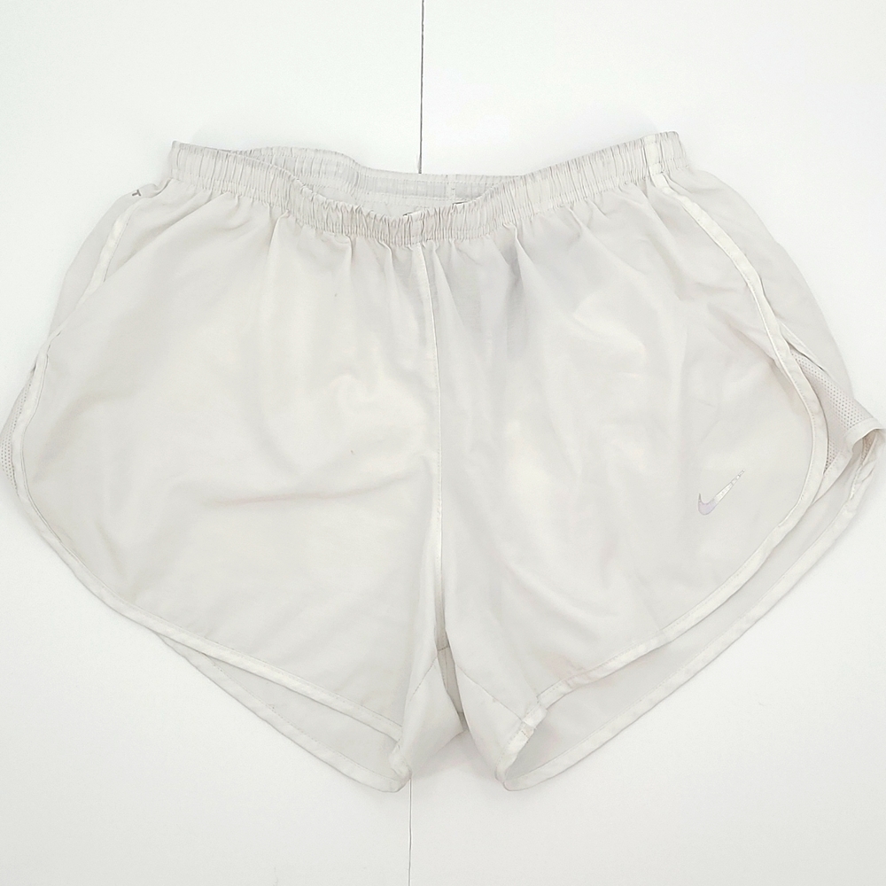 Nike Medium white gray logo back pocket unlined running shorts
